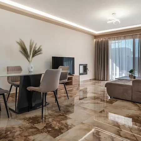 Zante Diamond Vilă *